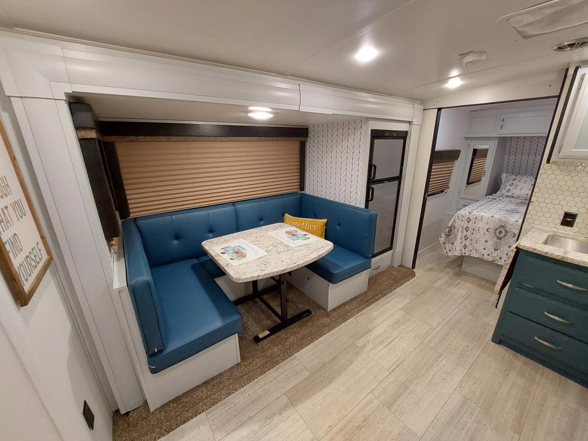 Appartement The Torres' Camper Experience! à Tampa Extérieur photo